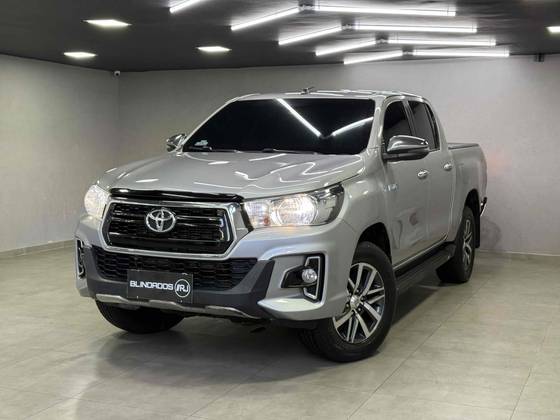 TOYOTA HILUX 2.8 SRV 4X4 CD 16V DIESEL 4P AUTOMÁTICO